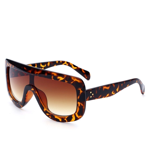 Oversized Shield Sunglasses Plastic Frame UV400 Protection Gradient Lens Vintage Fashion For Women Men Metal Rivet