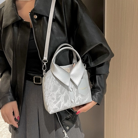 Borsa A Spalla Donna Design Creativo Colletto Camicia Pelle PU Decorazione Bottoni Borsa A Tracolla Moda Piccola