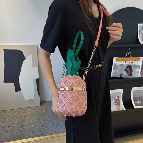 Sac À Bandoulière En Forme D'Ananas En Cuir PU Avec Rivets Chaîne Métallique Sac À Main Fruit Nouveauté Pour Femmes Filles
