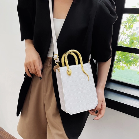 Damen Krokodil Textur PU Leder Umhängetasche Goldene Schlangengriff Elegante Schicke Handtasche Kleine Quadratische Tasche