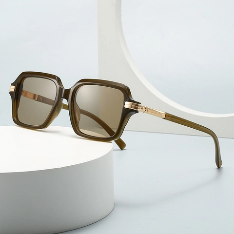 Lunettes De Soleil Retro Carre Large Monture Protection UV400 Cadre Plastique Avec Charnieres Metal Mode Pour Femmes Hommes