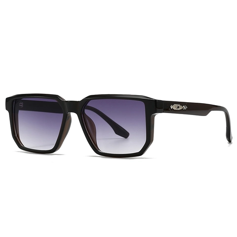 Square Sunglasses UV400 Protection Retro Fashion PC Lens Plastic Frame With Metal Decoration Men Women