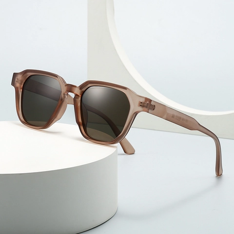 Polarized Sunglasses Retro Geometric Polygon Plastic Frame UV400 Protection INS Style Modern Street Photography Eyewear