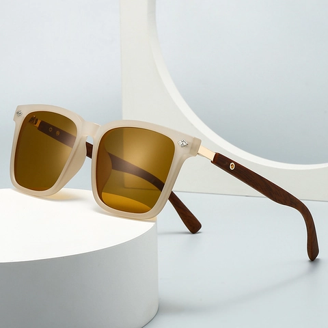 Polarized Sunglasses Large Square PC Frame Wood Grain Temples UV Protection Retro Vintage Fashion Eyewear Unisex