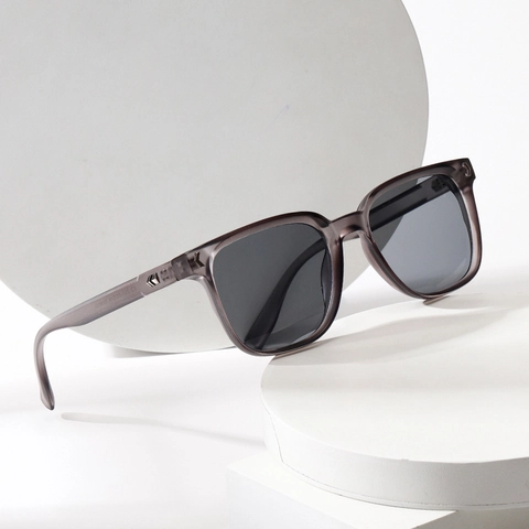 Square Sunglasses TR Plastic Metal Frame UV400 Protection Street Style Fashion Eyewear For Men Women