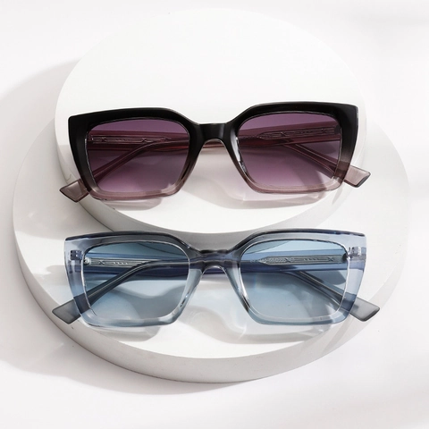 Square Sunglasses UV400 Protection Gradient Lenses Oversized Plastic Metal Frame Fashion Streetwear Men Women
