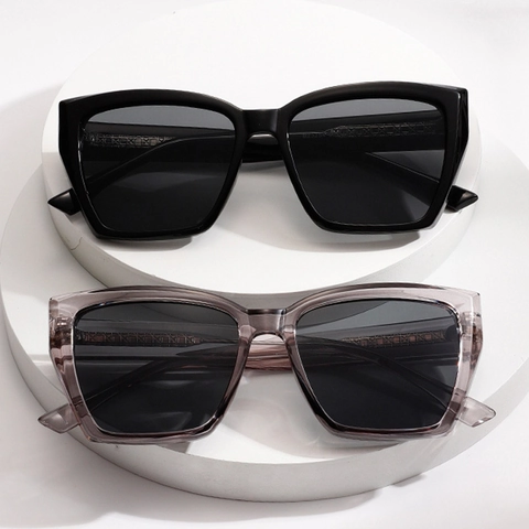 Oversized Square Sunglasses Retro Vintage UV400 Protection Plastic Metal Frame HD Lens Outdoor Fashion For Women Men