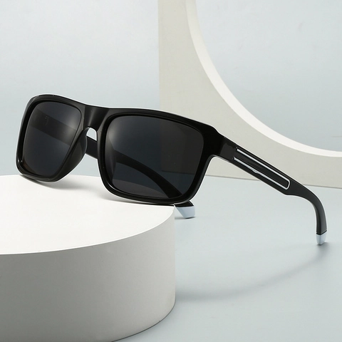 Square Sunglasses UV400 Protection Fashion Retro Rectangular Frame Outdoor Sporty Eyewear For Men Women