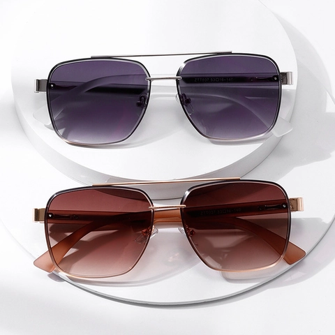 Square Pilot Sunglasses Metal Double Bridge UV400 Gradient Lens Retro Fashion Eyewear For Men Women
