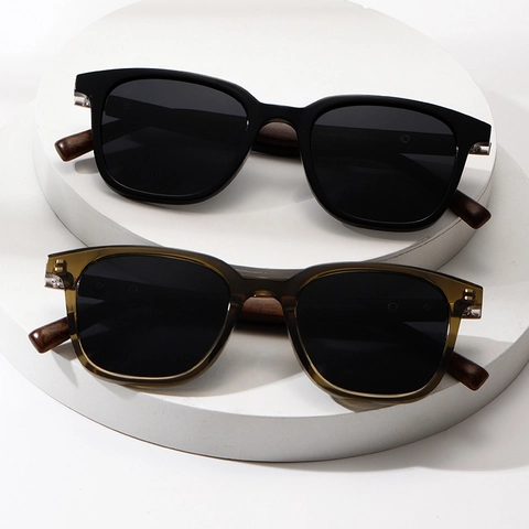 Polarized Square Sunglasses Vintage UV400 Protection Retro Wood Grain Pattern Temple Lightweight Eyewear Men Women