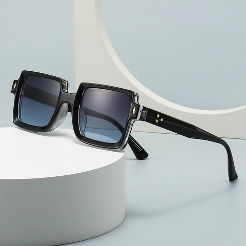 Gafas De Sol Cuadradas Grandes Marco PC Remaches Estrella De Metal Protección UV400 Moda Viaje Para Mujeres Hombres