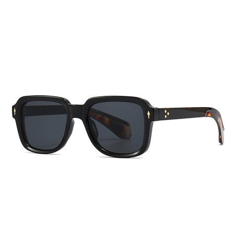 Fashion Retro Square Sunglasses UV400 Protection PC Frame Metal Rivets Decorative Eyewear For Women And Men