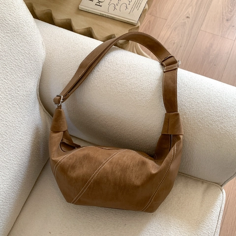 Women Crescent Crossbody Bag PU Leather Contrast Stitching Retro Commuter Shoulder Large Capacity Dumpling Bag