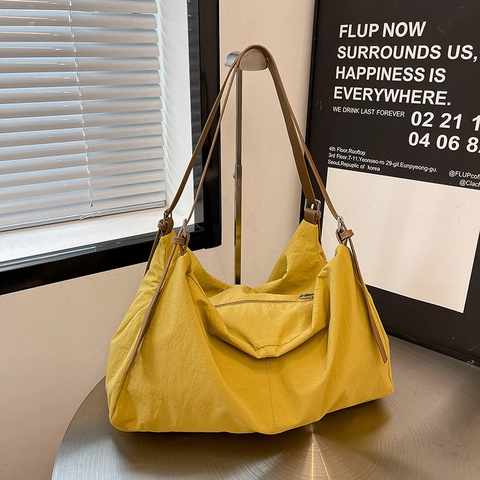 Borsa Tote In Nylon Gualcito Di Grande Capacità Per Donna Borsa A Spalla Hobo Minimalista Con Tracolla Regolabile Casual