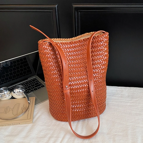 Sac Seau Tressé Femme Cuir PU Grande Capacité Sac À Bandoulière Tissé À La Main Polyvalent Chic