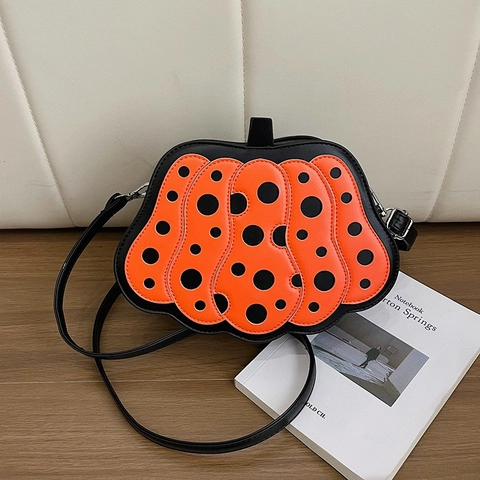 Bolso De Bandolera Forma De Calabaza Cuero PU Patrón De Lunares Fiesta Halloween Moda Bolso De Hombro Para Mujeres Diseño Único Color De Contraste