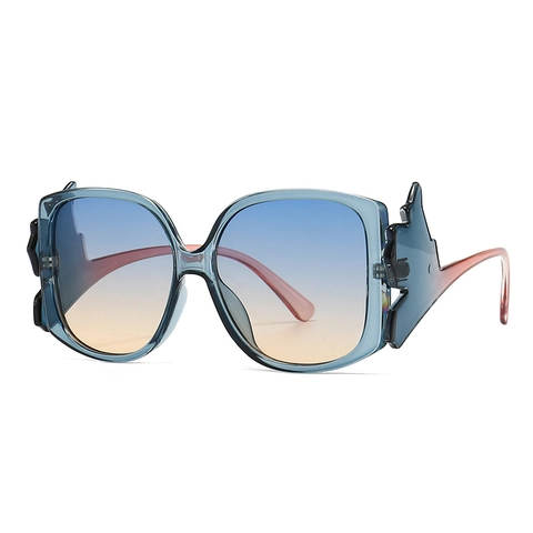 Oversized Square Sunglasses PC Frame Gradient Lenses UV400 Protection Wing Shaped Decorative Temples For Women