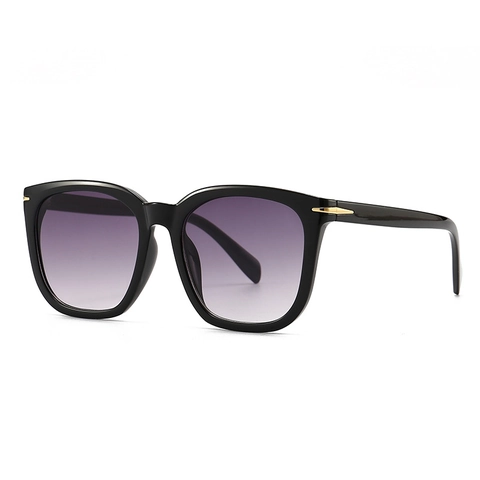 Vintage Oversized PC Frame Sunglasses For Women Men UV400 Protection Fashion Square Gradient Lens Sun Glasses With Metal Detail
