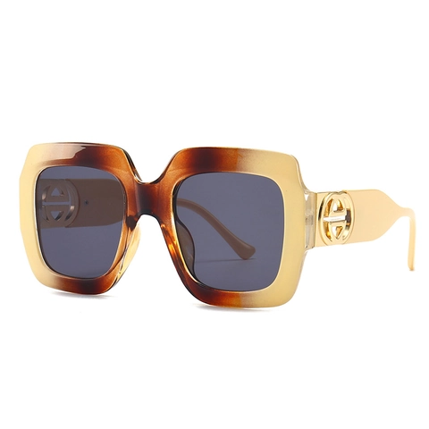 Vintage Oversized Square Sunglasses For Women Fashion Thick Frame UV400 Protection Luxury Retro Metal Logo Eyewear Shade