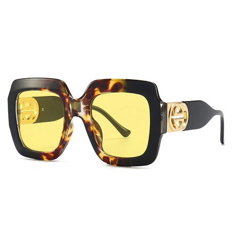 Vintage Oversized Square Sunglasses For Women Fashion Thick Frame UV400 Protection Luxury Retro Metal Logo Eyewear Shade