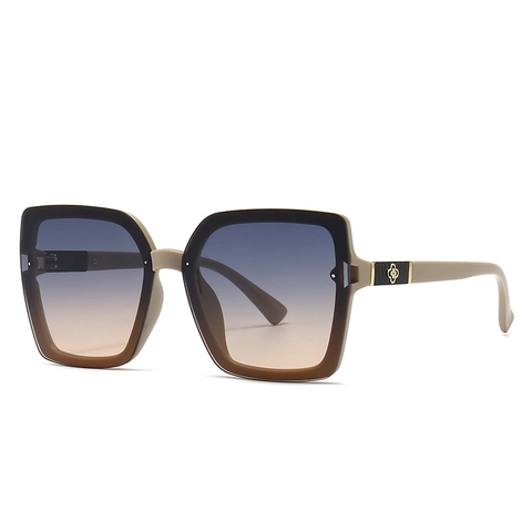 Women Oversized Square Sunglasses UV400 Protection PC Frame Vintage Gradient Lens Fashion Eyewear With Flower Decoration