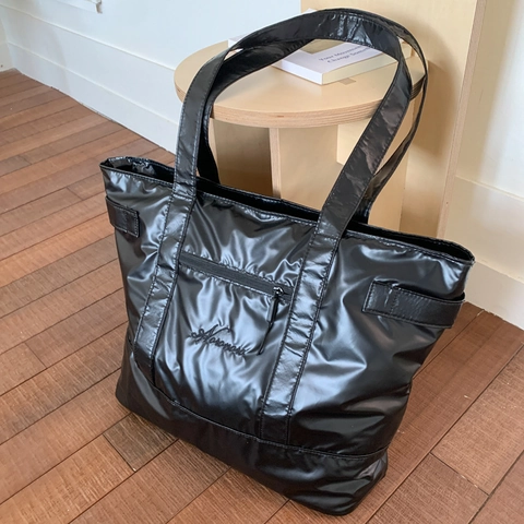 Large Capacity Tote Bag Glossy Metallic PU Leather Commuter Shoulder Handbag For Women Trendy Embroidery