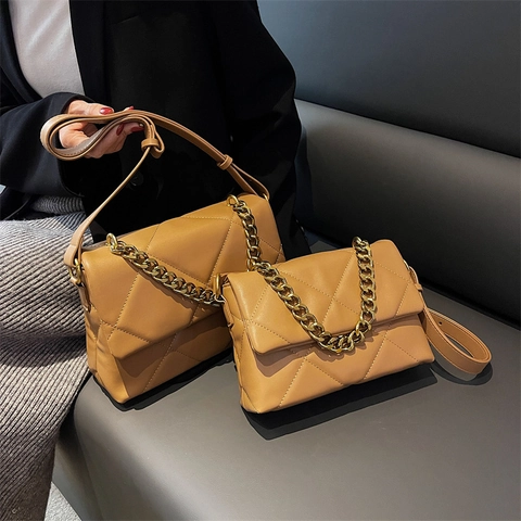 Sac Baguette Matelassé À Losanges Pour Femmes Cuir PU Style Français Élégant Sac À Épaule Avec Grosse Chaîne Dorée