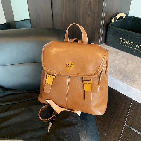 Vintage PU Leder Rucksack Für Damen Mode Pendeln Preppy Stil Goldener Verschluss Schnalle Klappdeckel Verstellbar