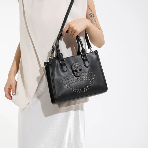 Punk Style Tote Handbag With Metal Skull And Rivets PU Leather Vintage Crossbody Shoulder Bag For Women Commuter