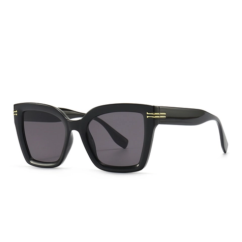 Oversized Square Sunglasses UV400 Protection Fashion INS Style Plastic Frame Metal Decor Women Men