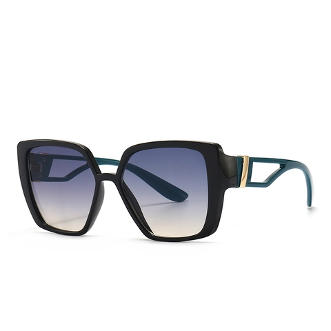 Oversized Square Sunglasses Fashion Cat Eye PC Frame UV400 Protection Hollow Metal Temple Decor Vintage INS For Women