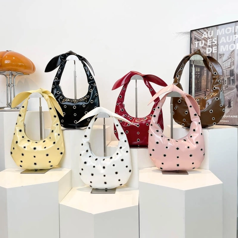 Sac Hobo Croissant Pour Femmes Cuir PU Décor Rivets Œillets Poignée Nœud Noué Sac À Bandoulière Mode