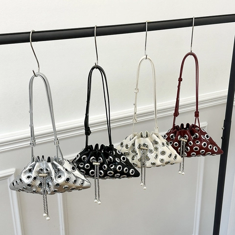 Sac Seau À Bandoulière Femme En Similicuir Œillets À Rivets Chaîne Künstliche Perles Cordon Crossbody Punk Tendance Chic