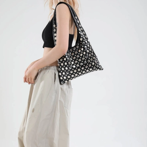 Gothic Rivet Underarm Bag Punk Hobo Shoulder Bag PU Leather Silver Metal Studs Large Capacity Retro Niche Women Commuter