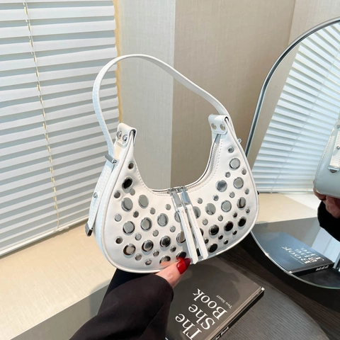 Sac Hobo Croissant Pour Femmes Avec Rivets Argentés Style Punk Y2K Cuir PU Sac À Main Sous Le Bras Pour La Mode Quotidienne