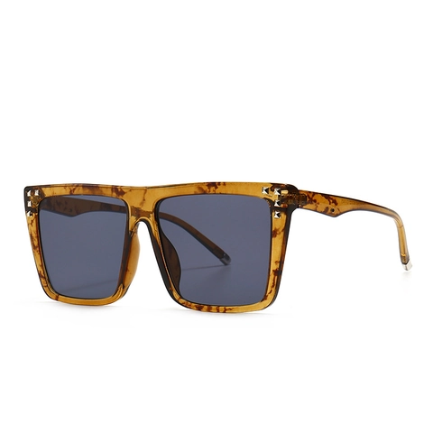 Large Square Sunglasses Vintage Retro INS Style Plastic Frame Silver Rivet UV400 Protection Eyewear For Women