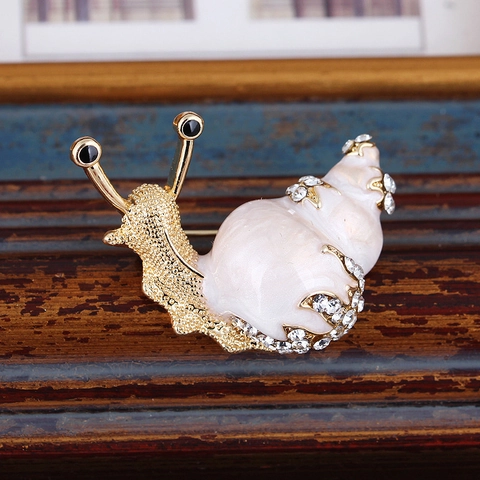 Broche Épinglette Vintage Mignon Forme d'Escargot en Alliage Émaillé Avec Décoration en Strass pour Femme Bijoux de Mode Cadeau