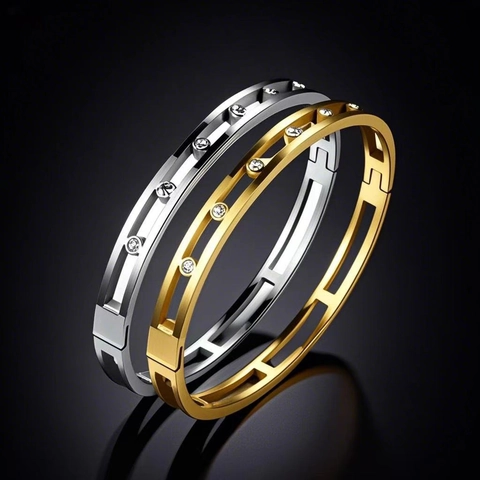 Fashion Stainless Steel Hollow Out Rhinestone Bangle For Women Luxury H Letter Geometric Bracelet Jewelry Accessory