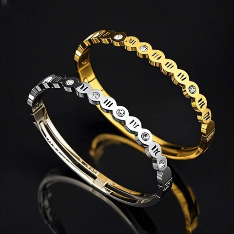 Bracciale Rigido in Acciaio Inossidabile con Numeri Romani per Donna Strass Intarsiato Ovale alla Moda Gioielli