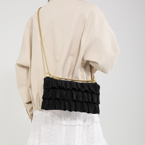 Plissierte Rüschen Umhängetasche Damen Polyester Stoff Goldene Kette Unterachseltasche Pendler Elegant Trendig Nischendesign