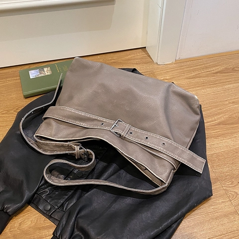 Sac À Épaule Vintage En Cuir PU Grande Capacité Sac Hobo Avec Large Bandoulière Réglable Sac À Main Rétro Pour Femmes