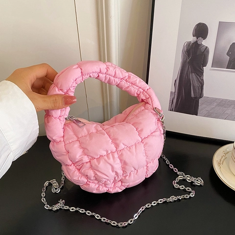 Women Quilted Puffer Cloud Bag Nylon Rhombic Pattern Crossbody Shoulder Bag With Metal Chain Puffy Handbag Streetwear Fashion