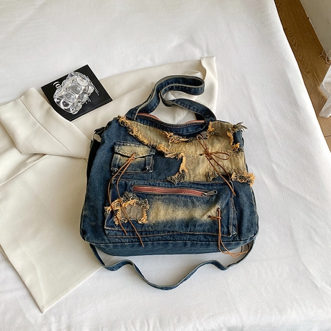Retro Denim Tote Bag Große Kapazität Distressed Fransen Umhängetasche Punk Streetwear Gewaschene Baumwolle Y2K Stil