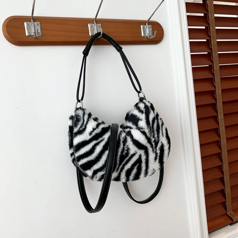 Bolso De Hombro Creciente De Felpa Para Mujer Piel Sintética Estampado Leopardo Cebra Bolso Hobo Correa Ajustable Invierno