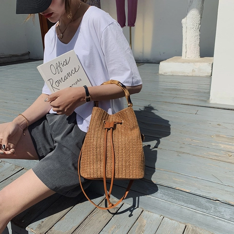 Sac Seau Tissé En Paille Rétro Pour Femmes Avec Poignée En Bambou Grande Capacité Cordon Coulissant Été Plage Bandoulière