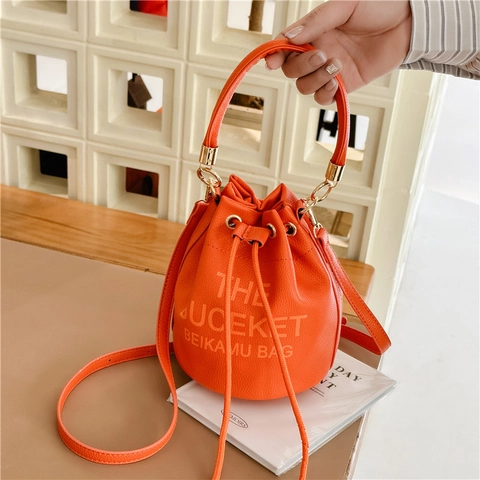 Women Bucket Bag PU Leather Lychee Grain Drawstring Handbag Large Capacity Versatile Shoulder Bag Solid Color
