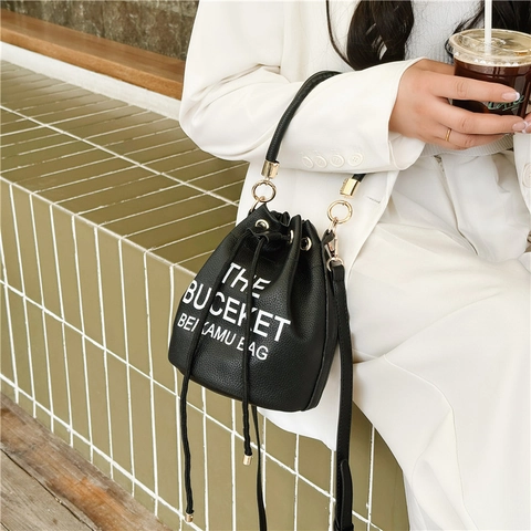 Women Bucket Bag PU Leather Lychee Grain Drawstring Handbag Large Capacity Versatile Shoulder Bag Solid Color