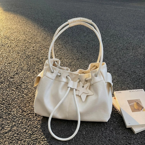 Damen PU Leder Tote Bag Mit Sternanhänger Kordelzug Eimer Schultertasche Große Kapazität Pendler Lässig