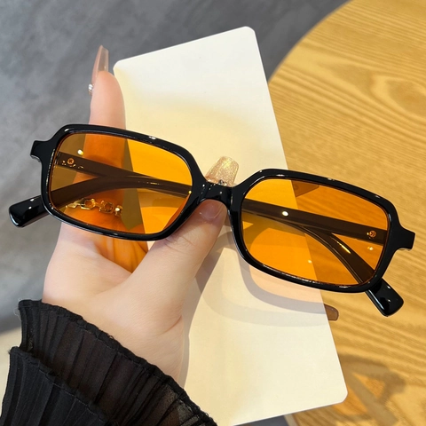 Retro Square Small Frame Sunglasses For Women Vintage Y2K Rectangle Resin Frame UV400 Sun Glasses With Metal Rivet
