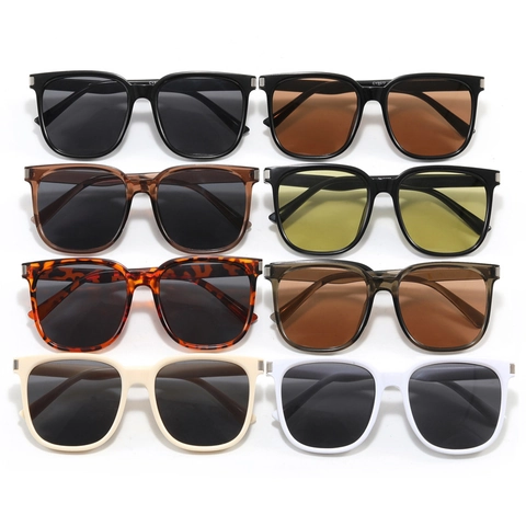 Fashion Square Oversized Sunglasses Plastic Frame UV400 Protection Vintage Lifestyle Eyewear For Women Men